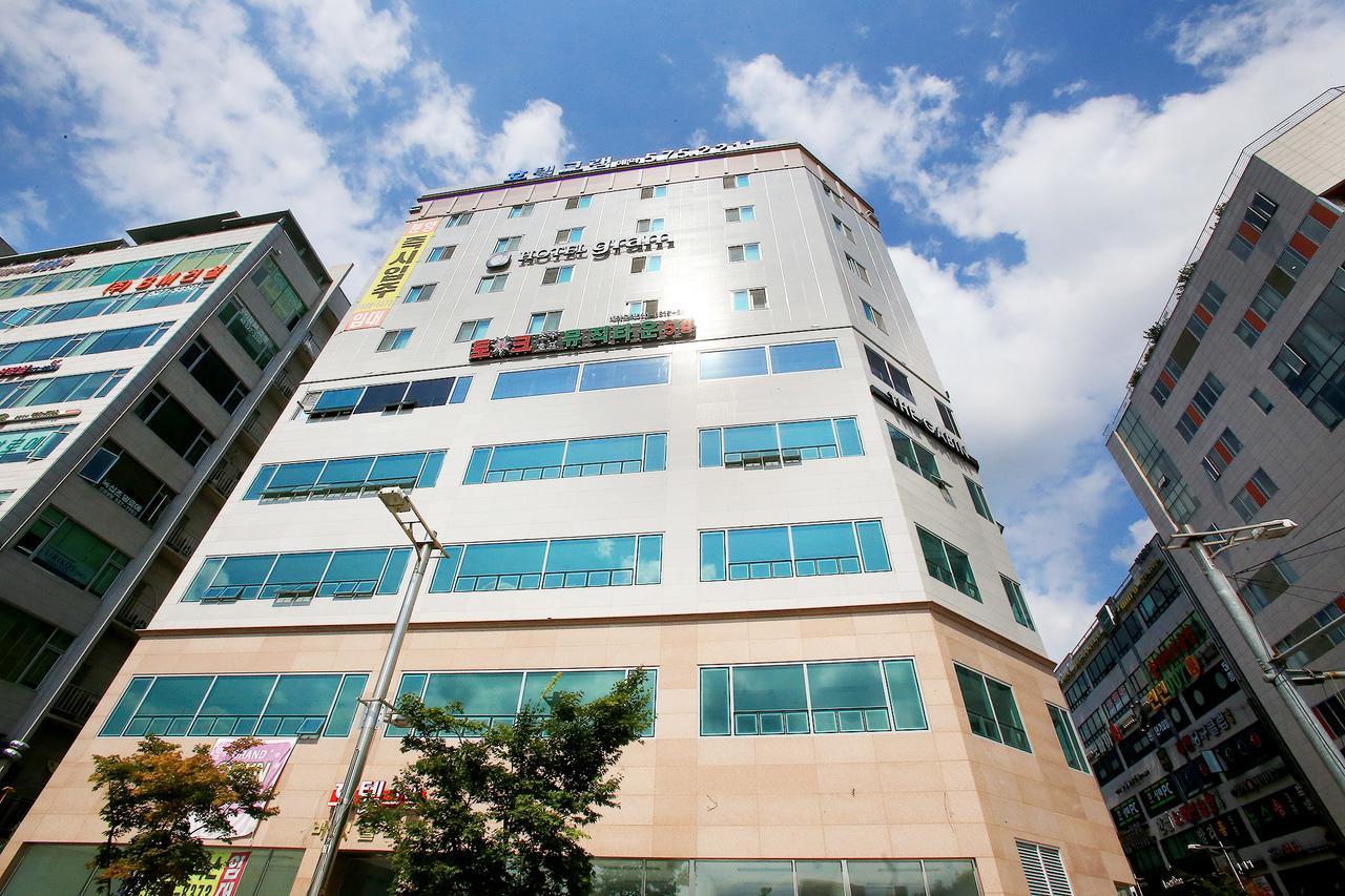 Gram Hotel Namyangju Exterior photo