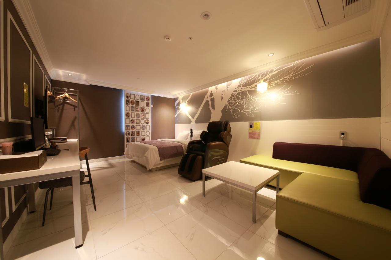 Gram Hotel Namyangju Exterior photo