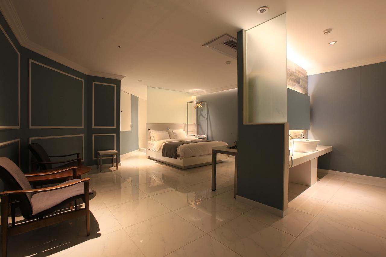 Gram Hotel Namyangju Exterior photo
